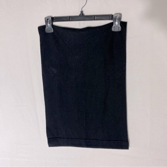 5/$25 Thin Black Infinity Scarf - Picture 4 of 13